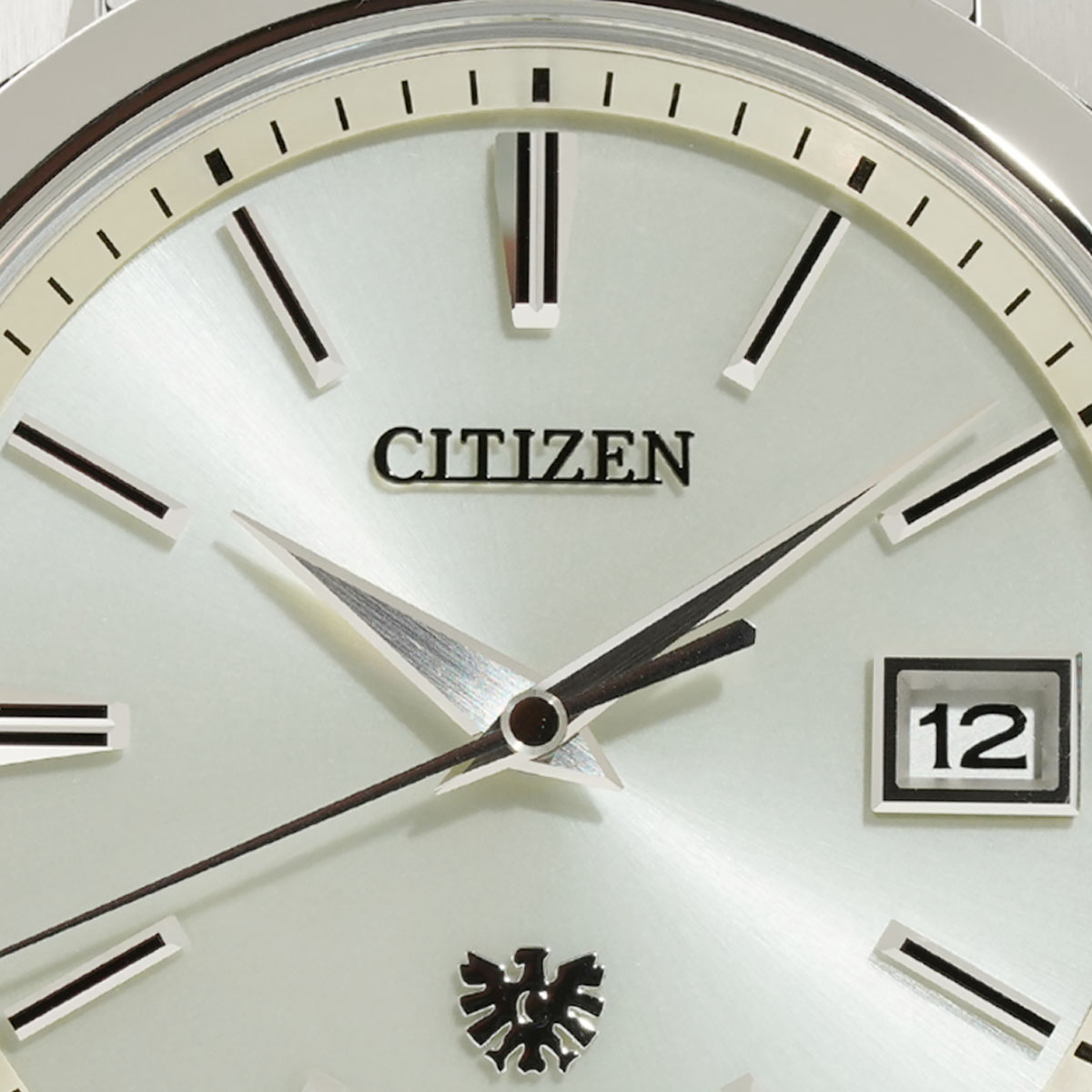 The CITIZEN 本日さらに+6倍 ザシチズン エコドライブ ソーラー