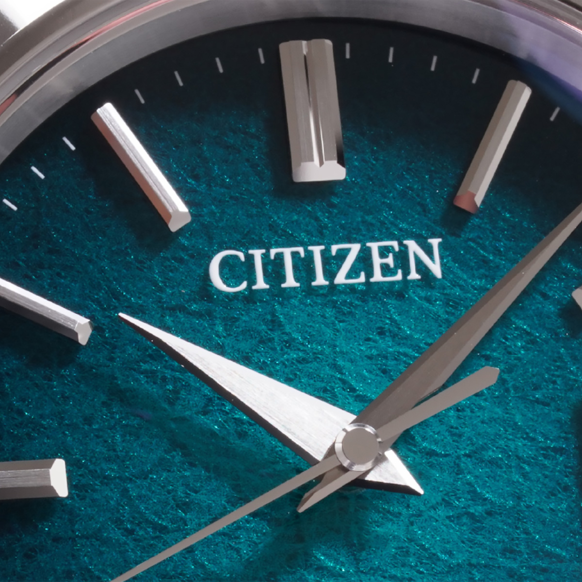 AQ4100-22Wダイヤルのクローズアップ