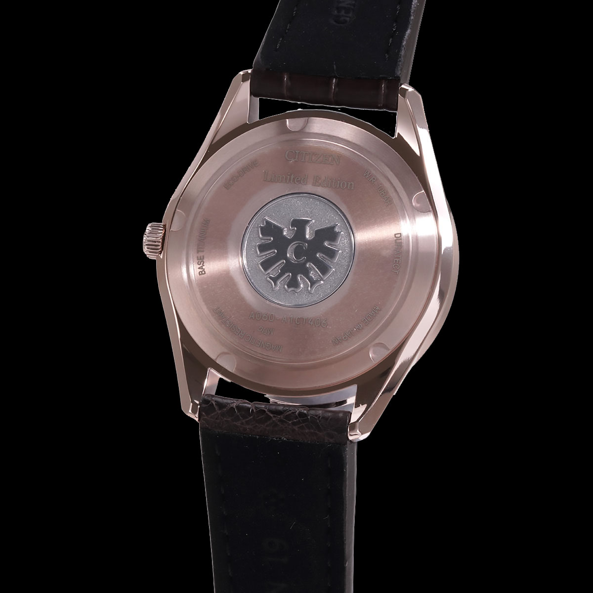 AQ4106-00Wのケースバック