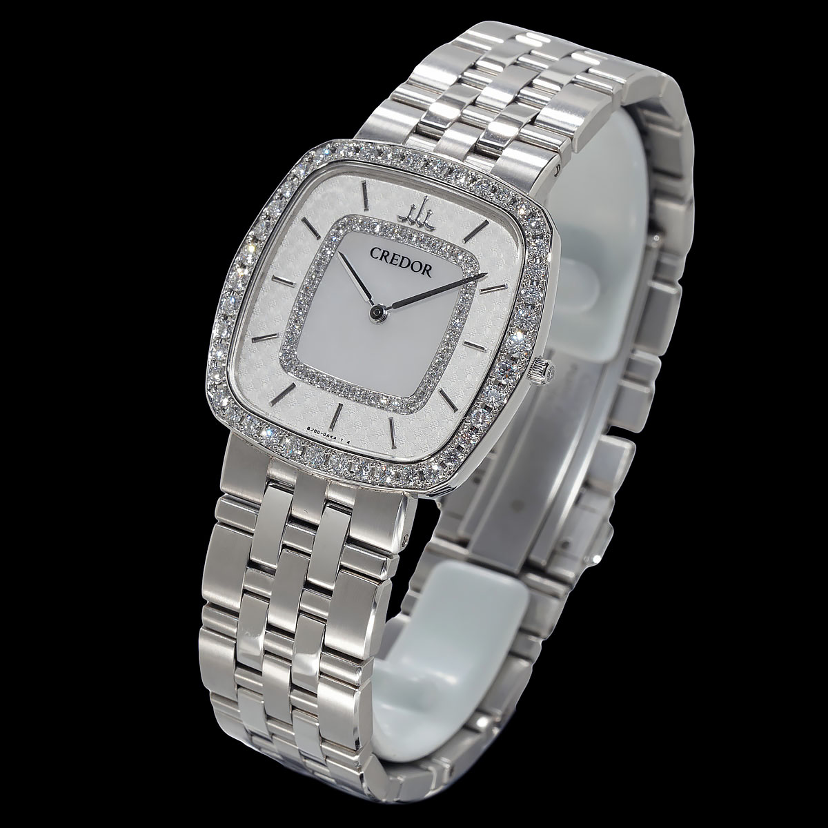 クレドール ジュリ GBAT945の右斜め