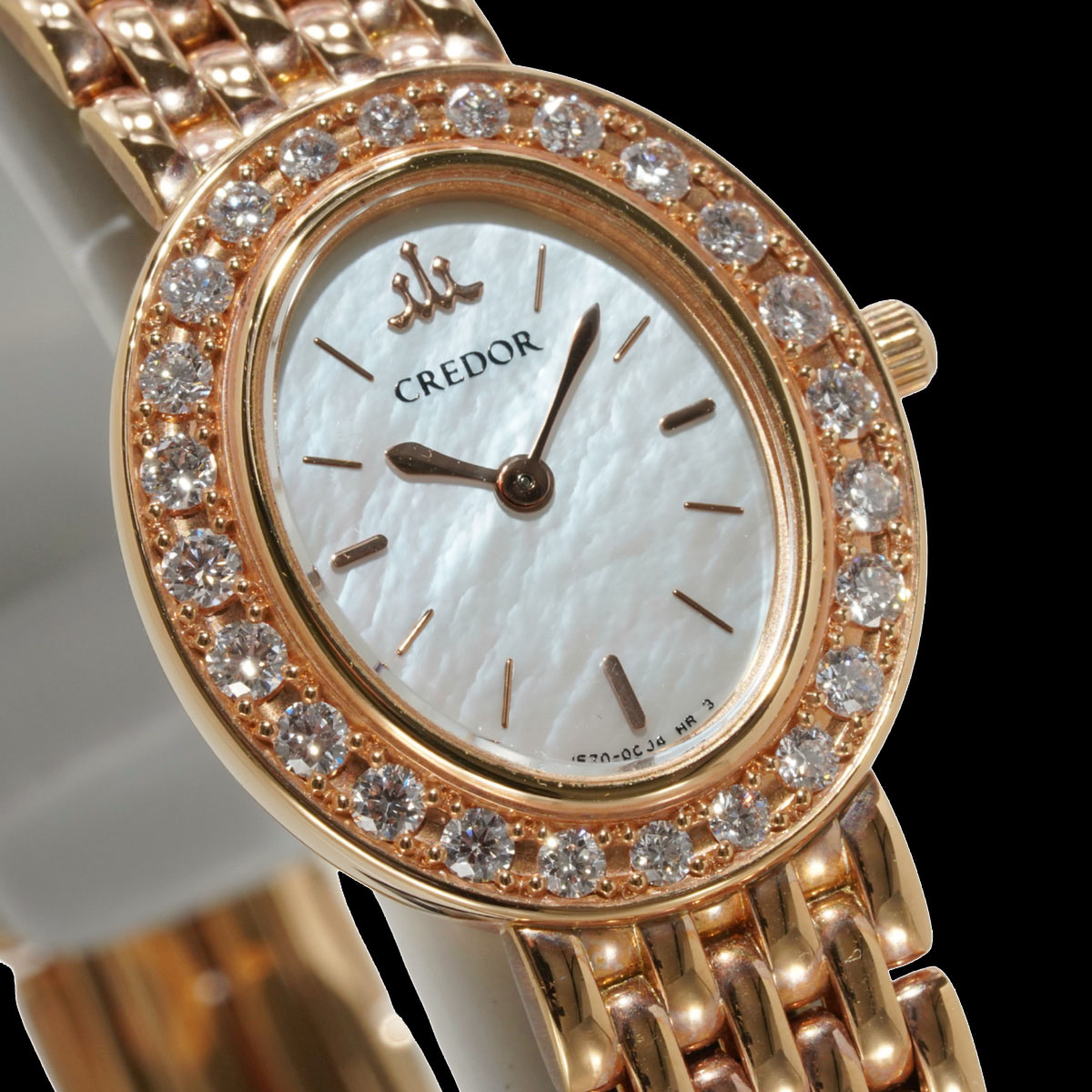 クレドール ジュリGTTE616 白蝶貝ダイヤルのクローズアップ