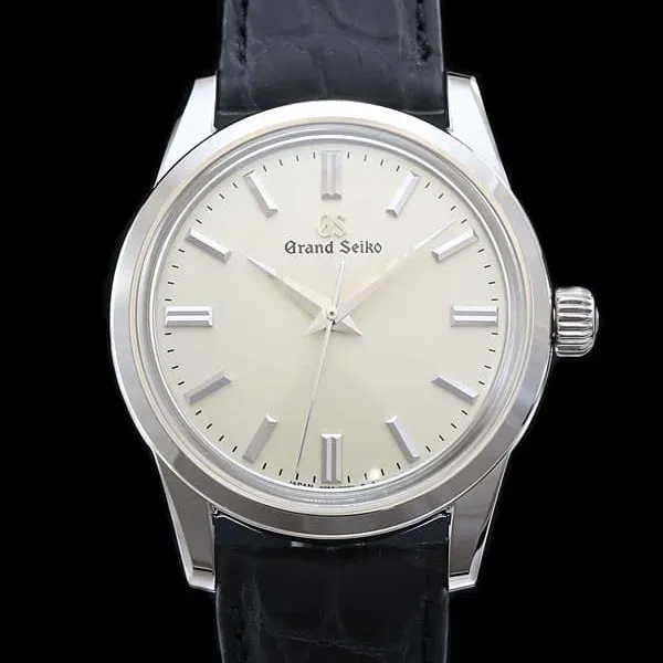 グランドセイコー SBGW231 手巻き メンズ腕時計 正面のアングル