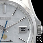 AQ4020-62Yのフェイス2