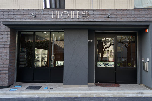 井上時計店の外観