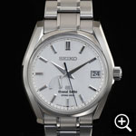 グランドセイコー SBGA125 スプリングドライブ メンズ腕時計 正面のアングル