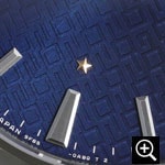 グランドセイコー SBGP007 クォーツ メンズ腕時計ブルーダイヤルのクローズアップ