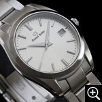 グランドセイコー SBGX263 クォーツ メンズ腕時計 右斜めからのクローズアップ