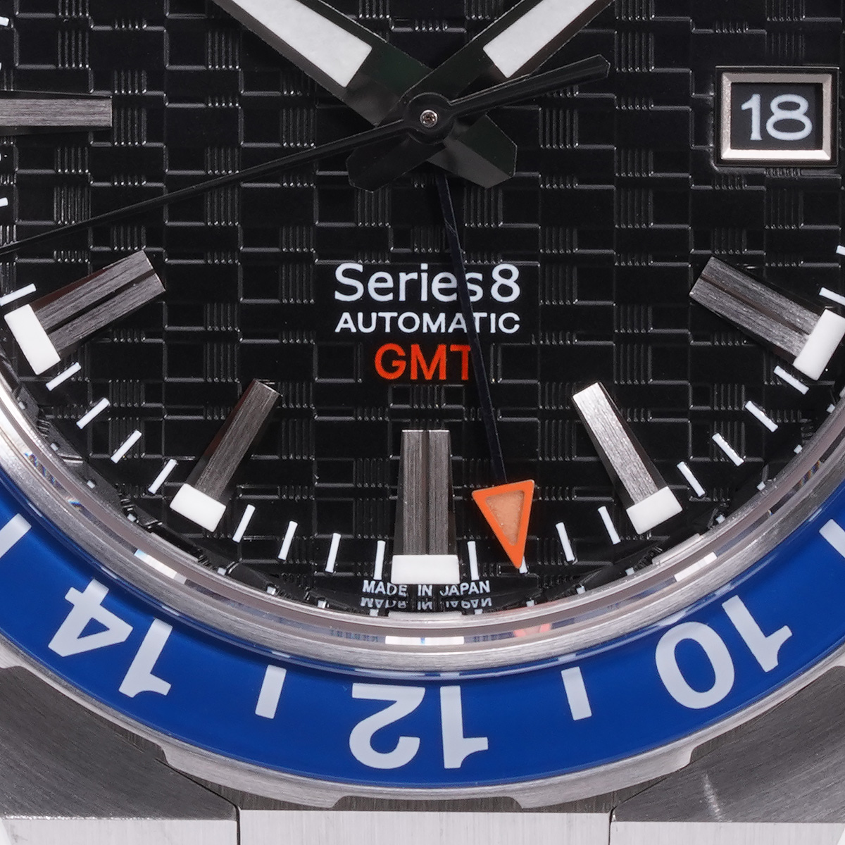 シチズン シリーズエイト NB6031-56E ブラック市松模様文字板のクローズアップ